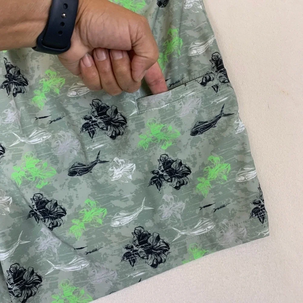 Huk pursuit boardshorts